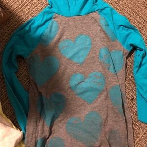 10 kids shirts (2 arent shown)